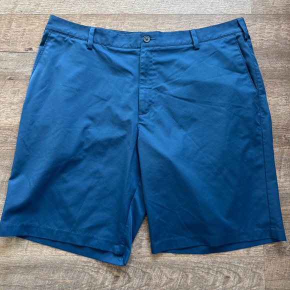 ADIDAS golf shorts size 40 Blue - Picture 1 of 8
